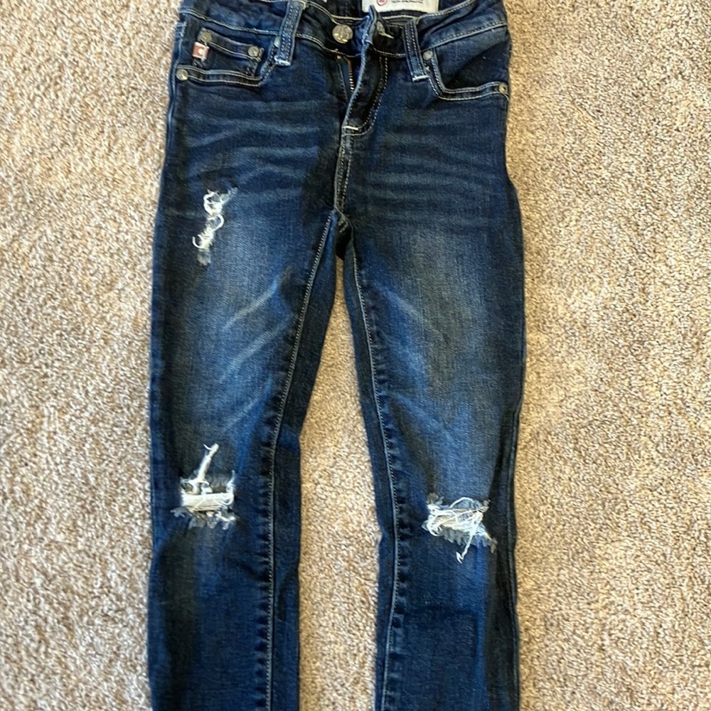 Stylish Blue Distressed Jeans